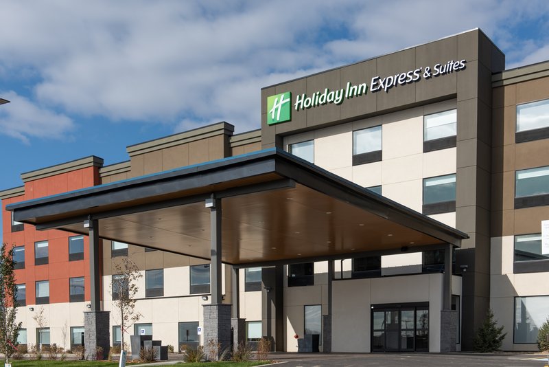 Holiday Inn Express & Suites North Battleford 1/50