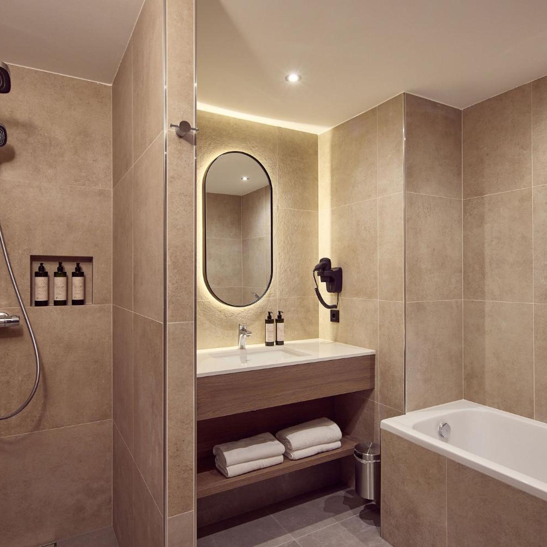 جناح عائلي، Van der Valk Hotel Gladbeck 3/8