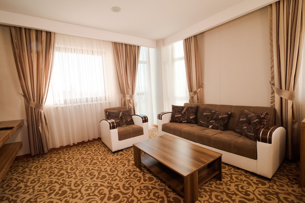 Grand Hotel and Convention Centre Karaman 19/33