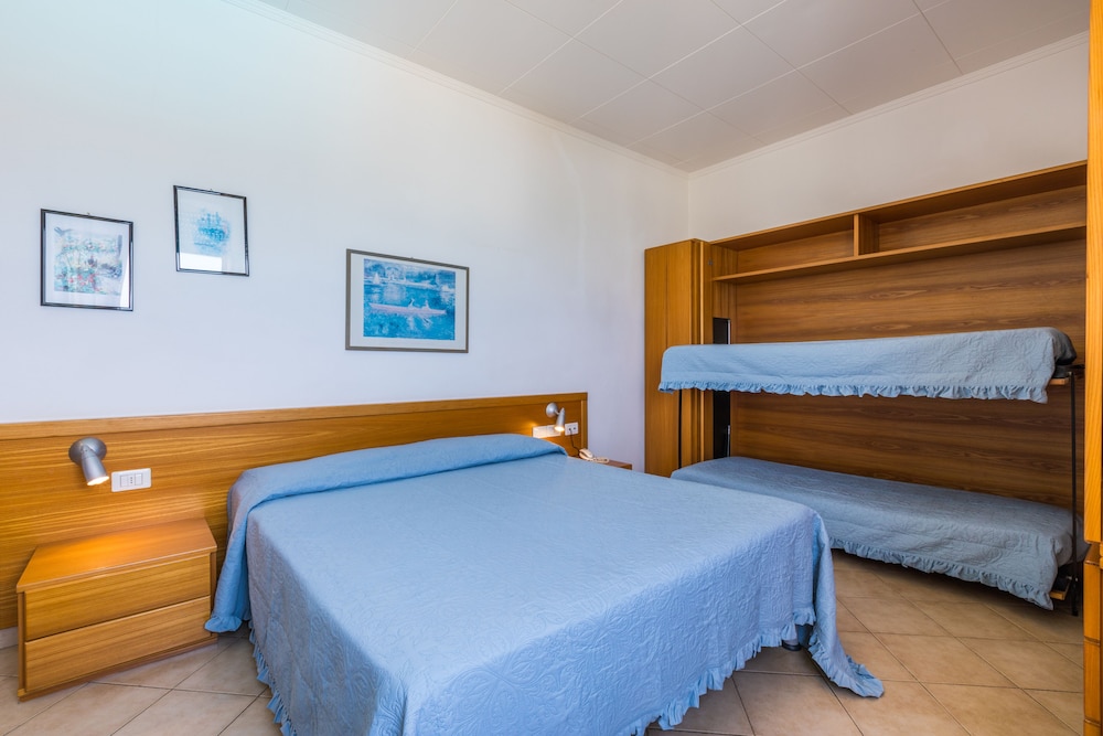 Hotel Stella Marina 15/50