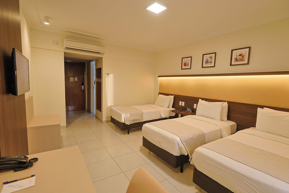 STANDARD, TRIPLE, TWIN BEDS
