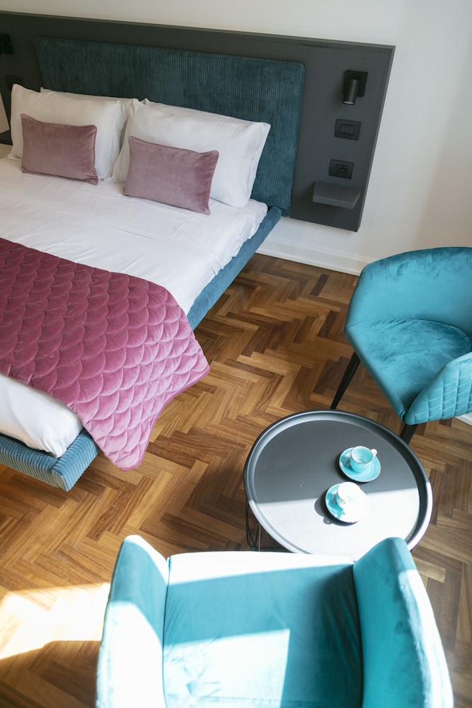 Hadrianus Temple Suites - The Venue Collection 23/58