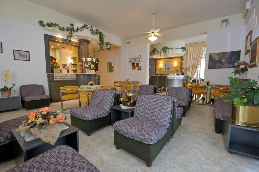 Victory Hotel 22/44