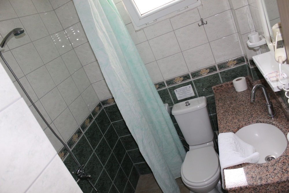 Kleopatra Bavyera Hotel 25/26