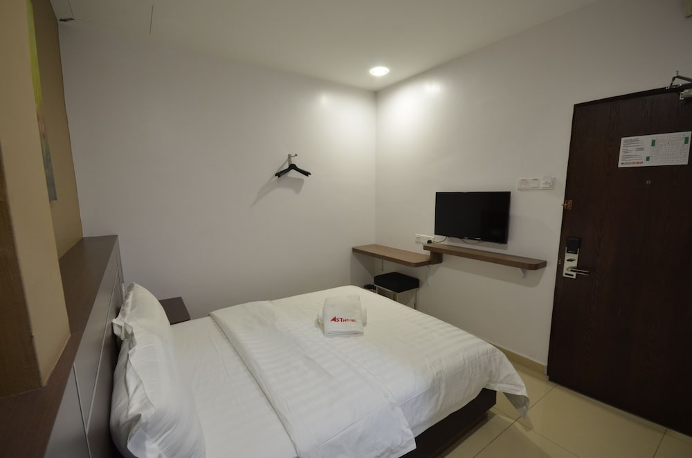Ast Hotel 33/56