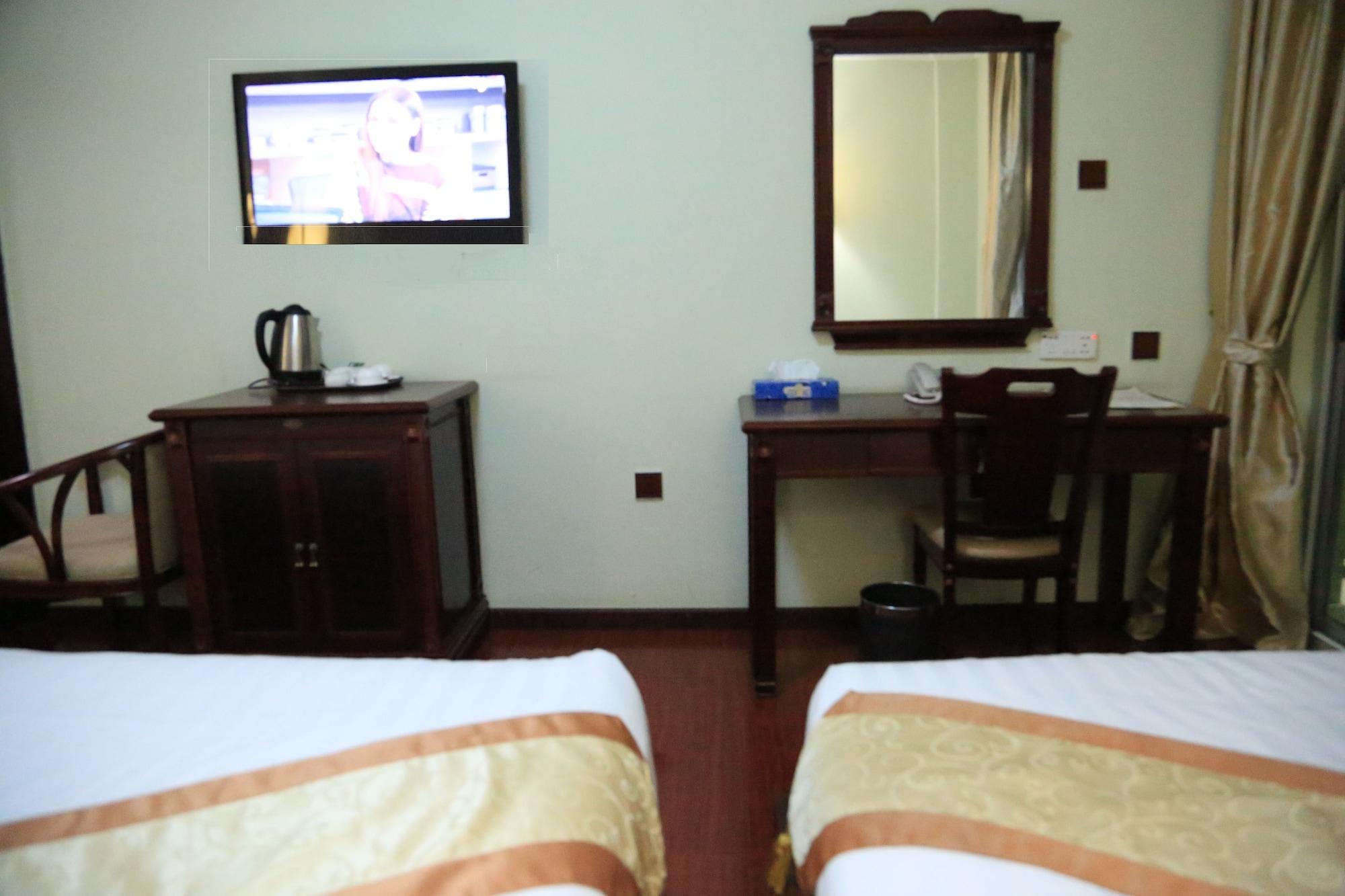 Trinity Hotel 17/43