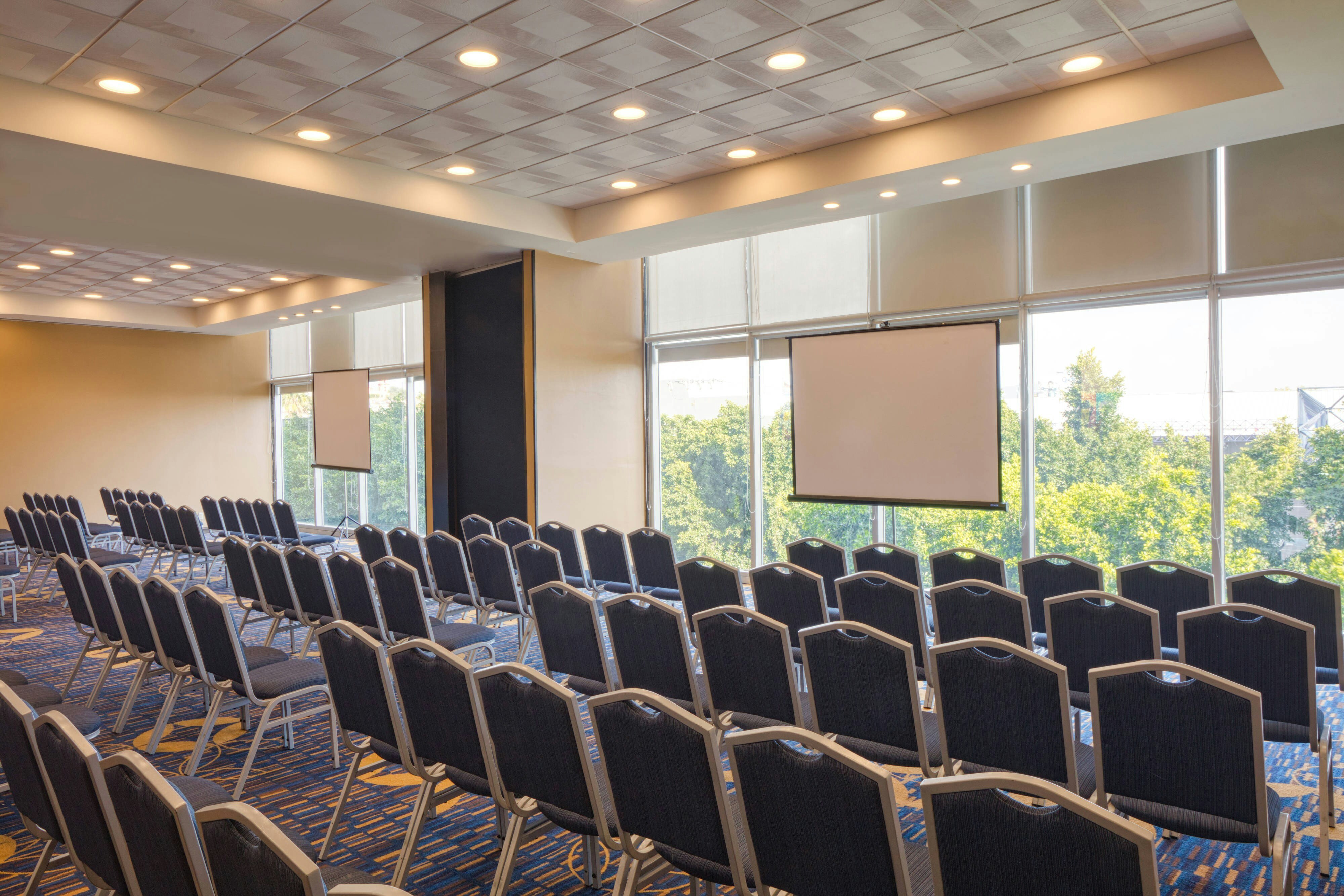 Courtyard by Marriott Queretaro 15/19