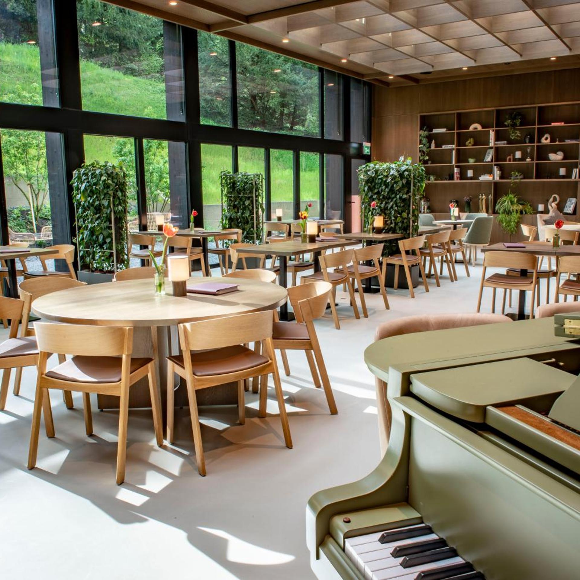 Parkhotel Zug 39/52