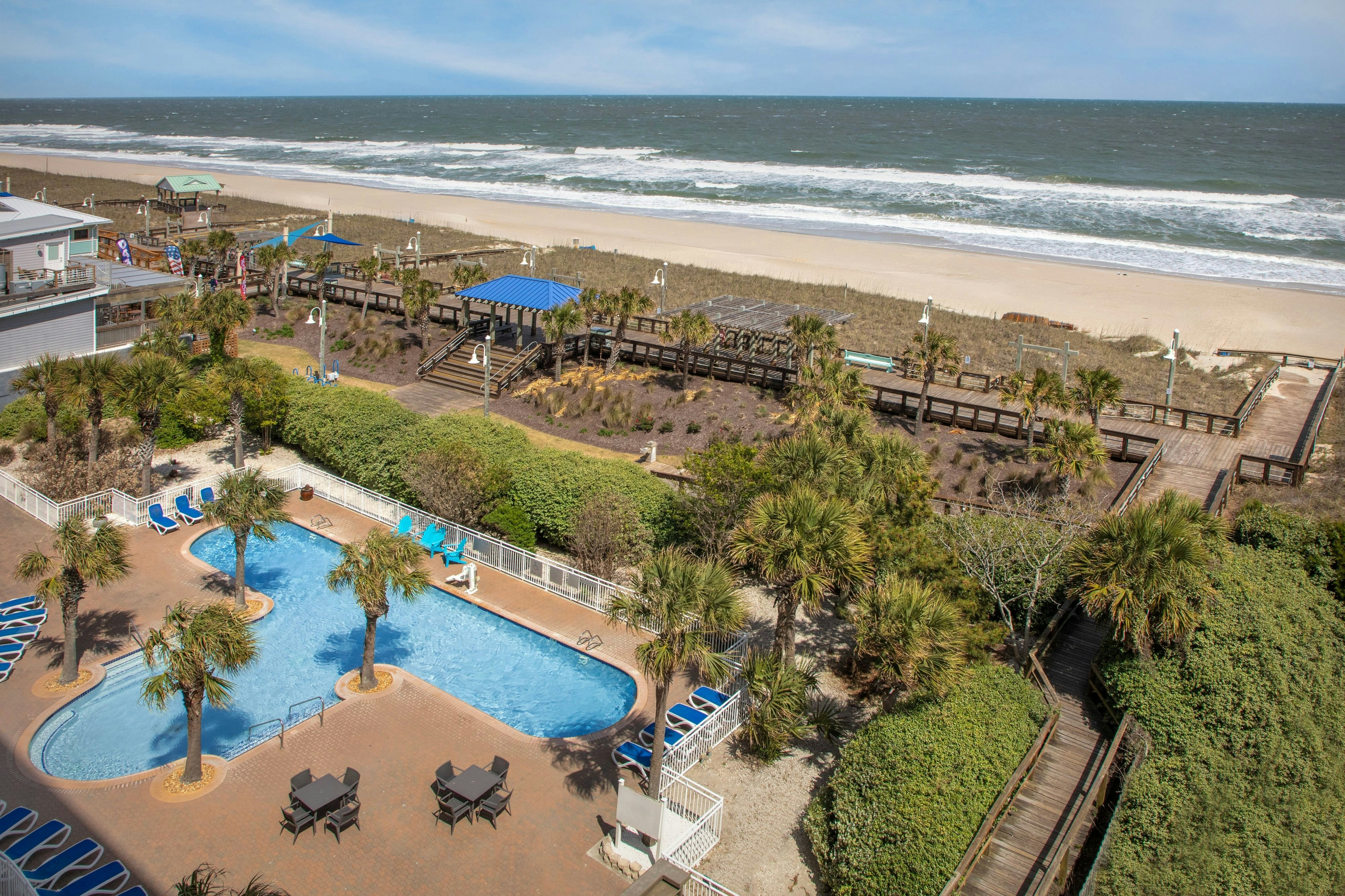 Courtyard By Marriott Carolina Beach 36/44