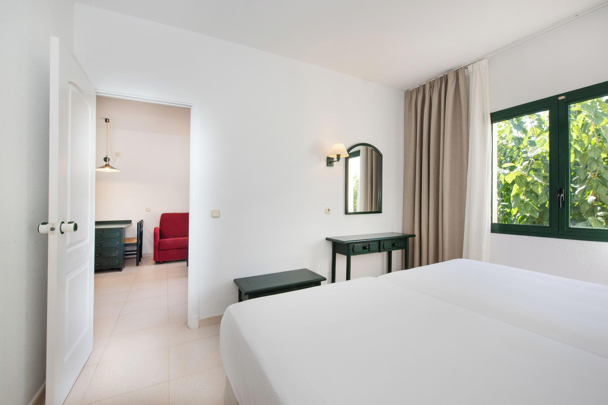 شقة بإطلالة على الحديقة بغرفة نوم واحدة، Valentin Son Bou Hotel Apartments 3/6