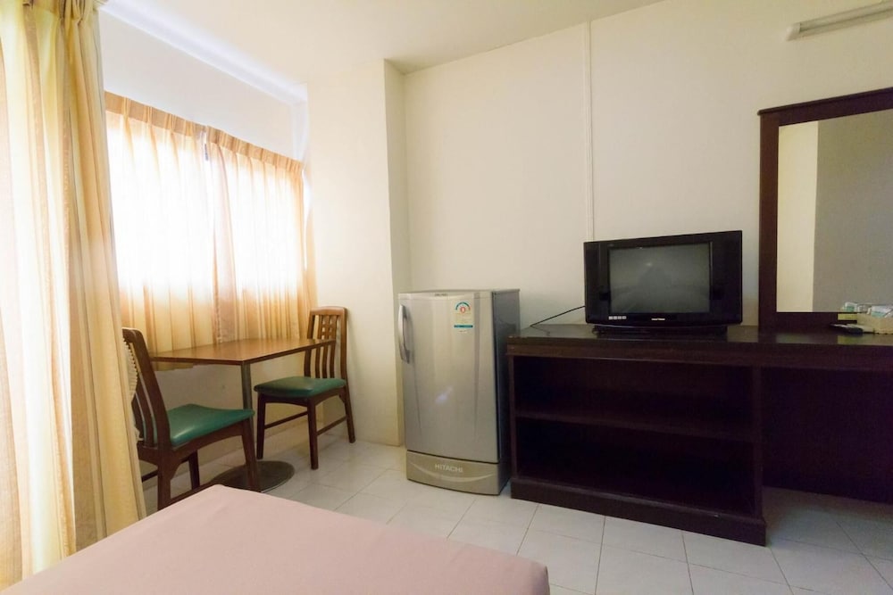 Mont Talay Hotel 13/18