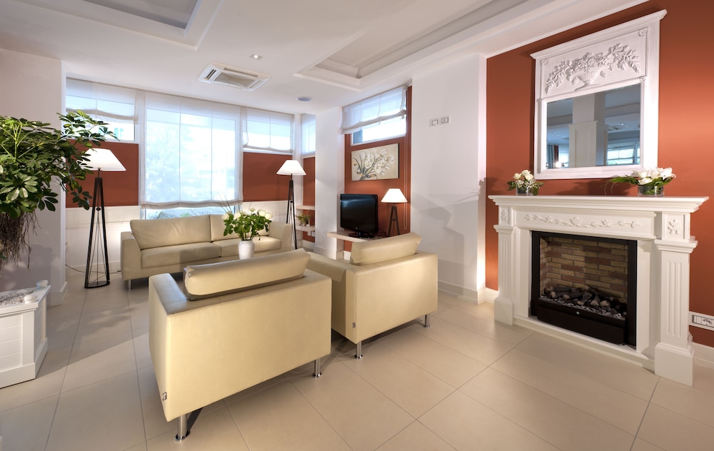 Hotel Ambasciatori 22/74