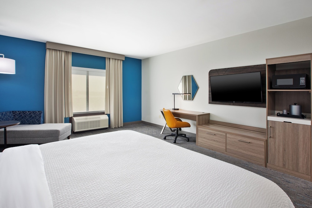 Standard, King Bed