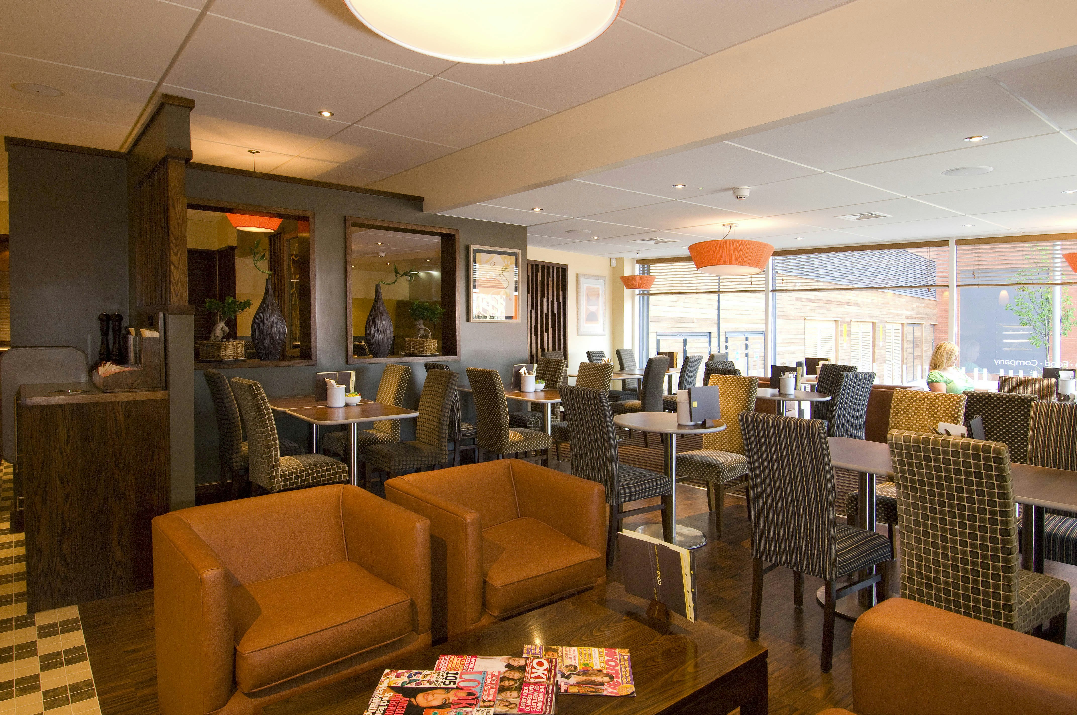 Premier Inn Coventry City Centre (Belgrade Plaza) 23/35