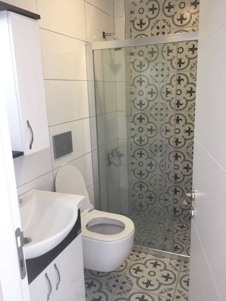 Selim Sultan Otel 64/64