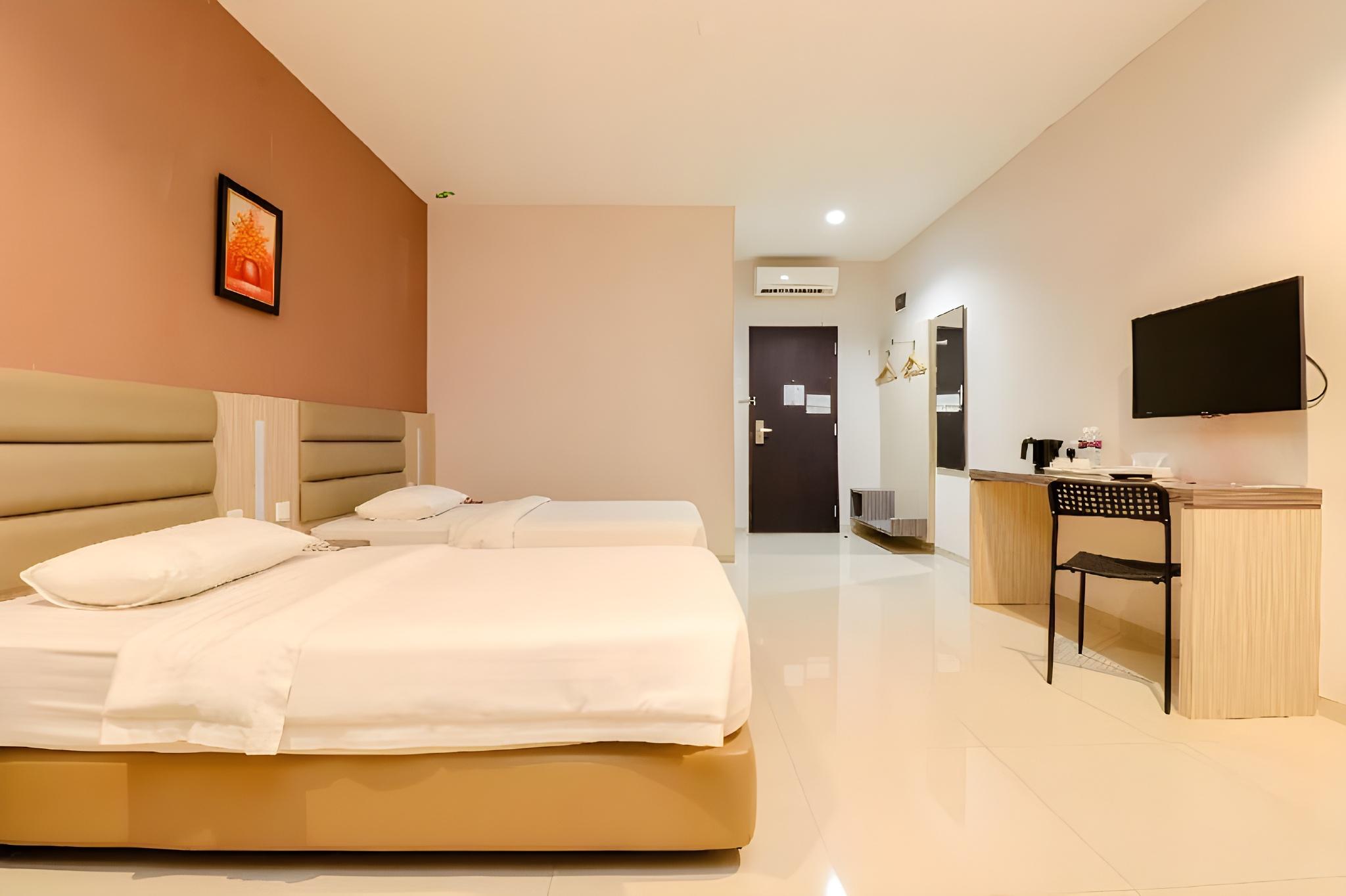 Lovina Inn Batam Center 15/49