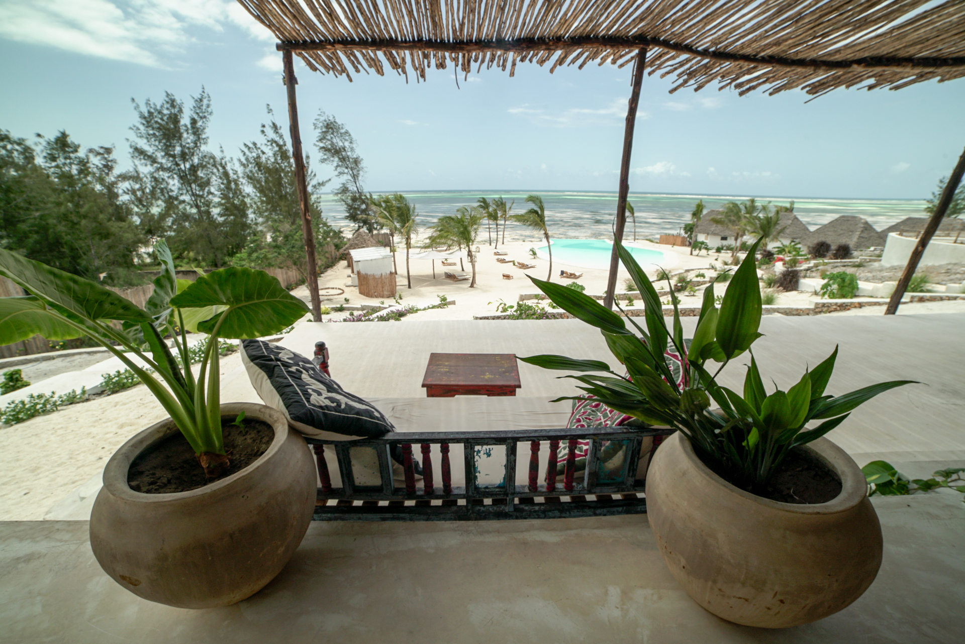 Zanbluu Beach Hotel 23/40
