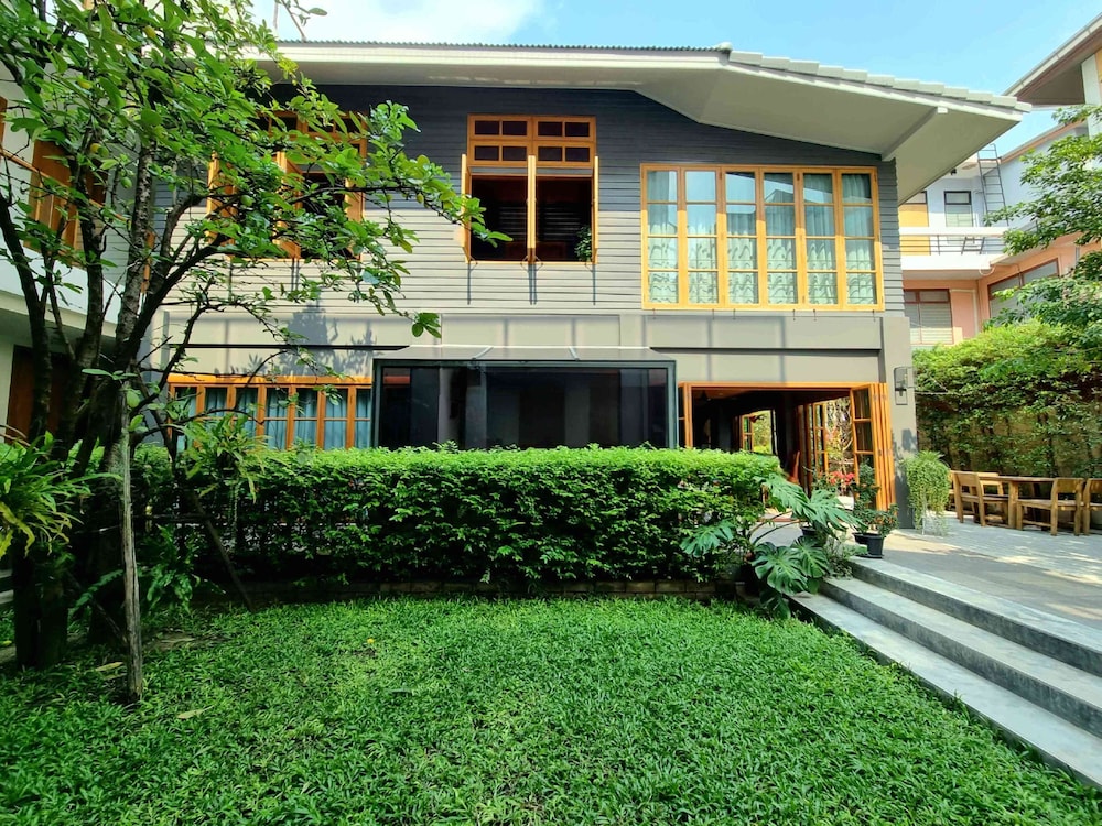 Vali Villa Bangkok 45/50