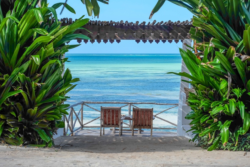 Seasons Lodge Zanzibar 18/74