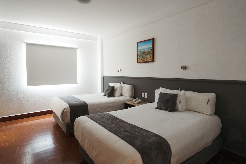 Eco Express Hotel Poliforum 15/32
