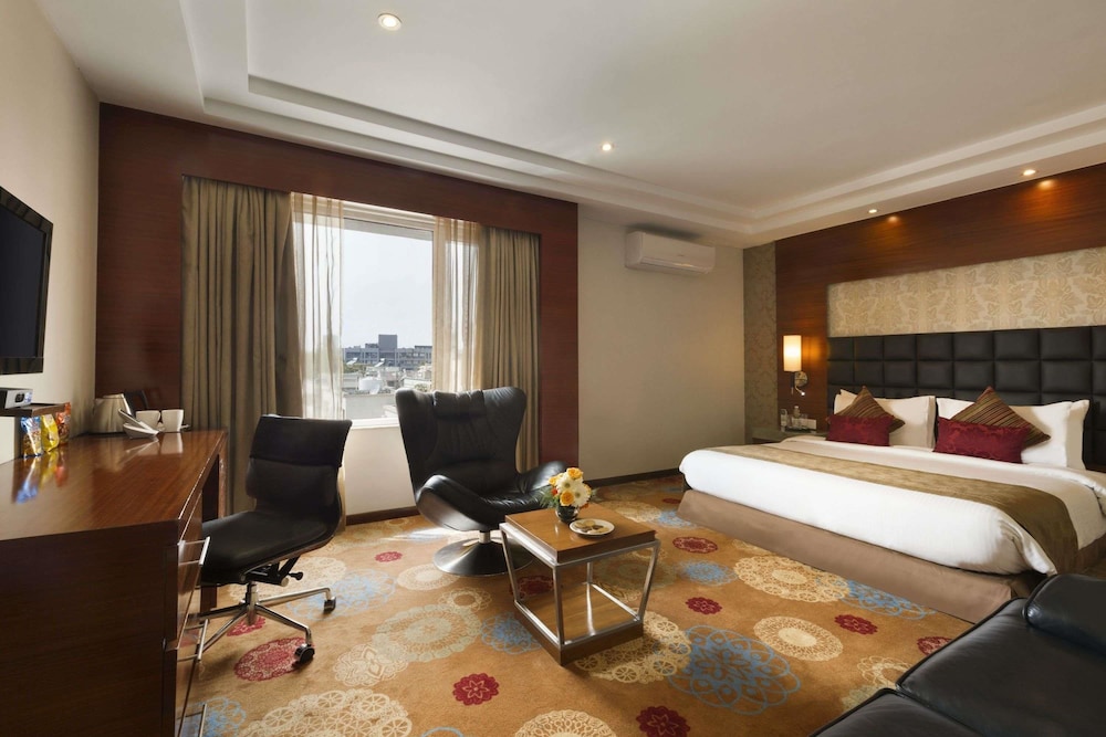 Ramada by Wyndham Ahmedabad 20/46
