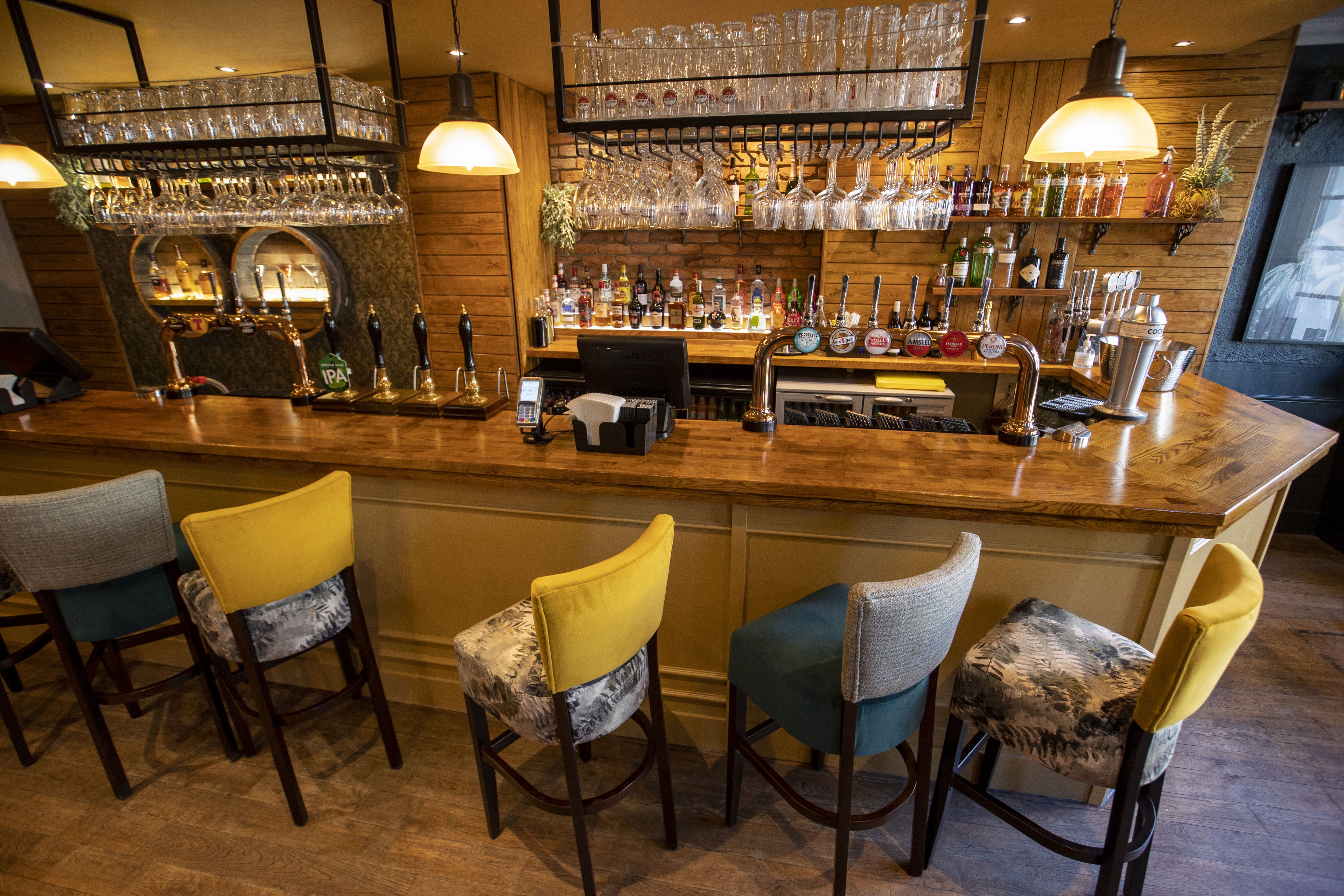 The Waverley Hotel 7/8