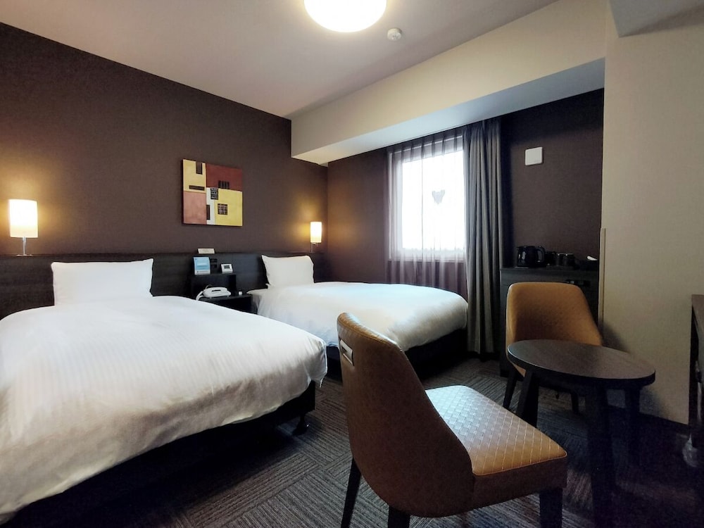 HOTEL ROUTE INN TAKAOKA EKIMAE 14/53