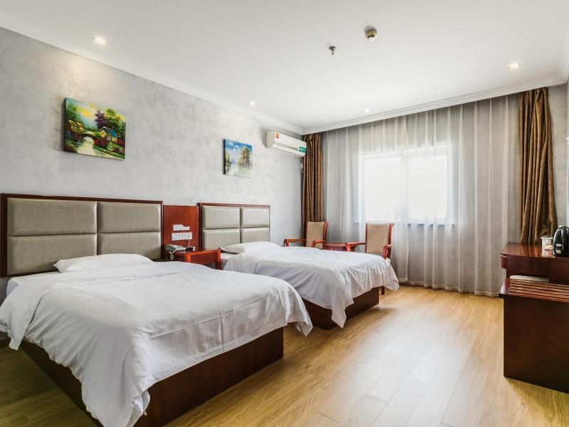 GreenTree Inn Shanghai Huinan Jinghai Road Express Hotel 27/48