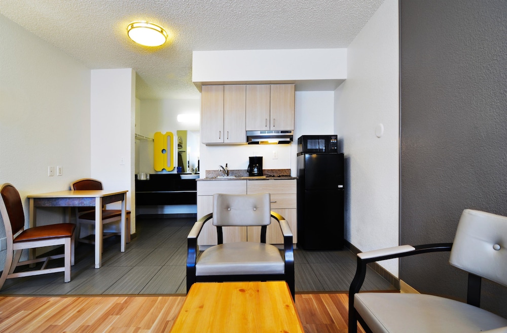Studio6 Tucson, AZ - Irvington Road 45/60