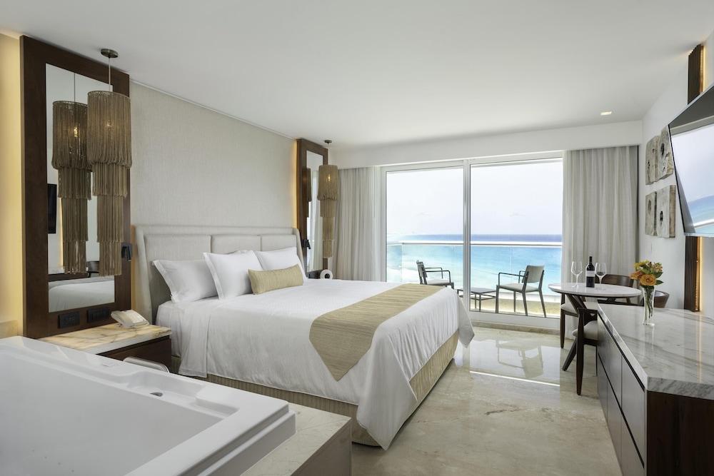 Sun Palace - Adults Only 18/49