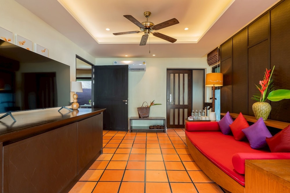 Khaolak Wanaburee Resort 55/73