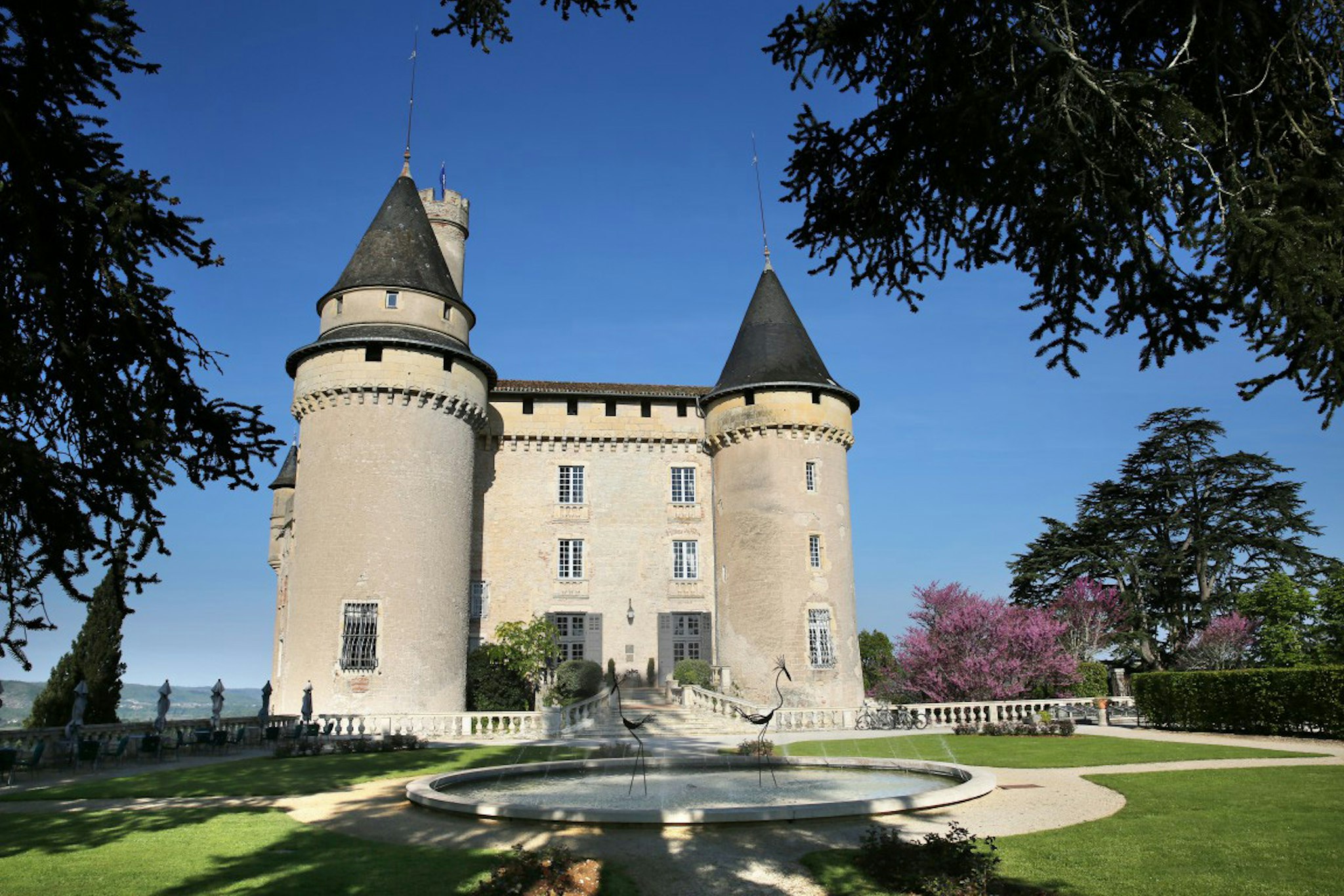 Chateau de Mercues 44/48