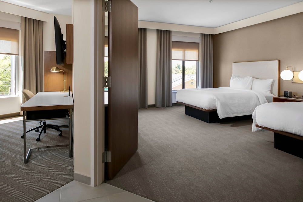 Courtyard by Marriott Thomasville Downtown 10/44
