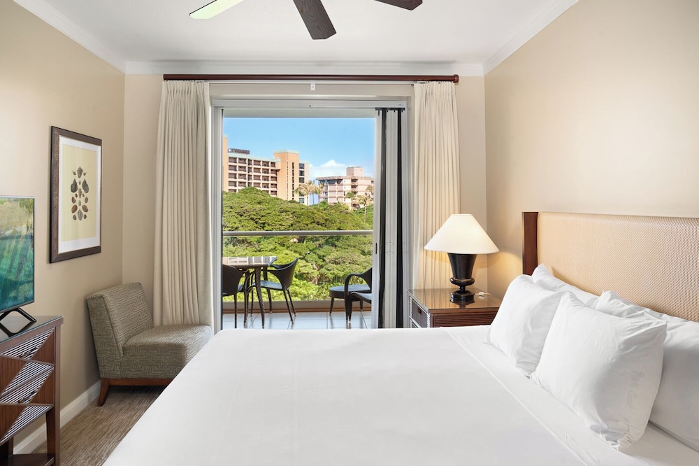 1 Bedroom, Den