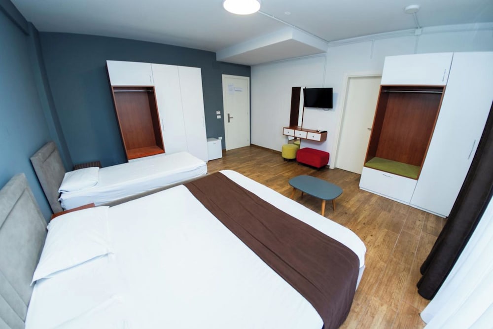 Olivar Hotel Tirana 20/60