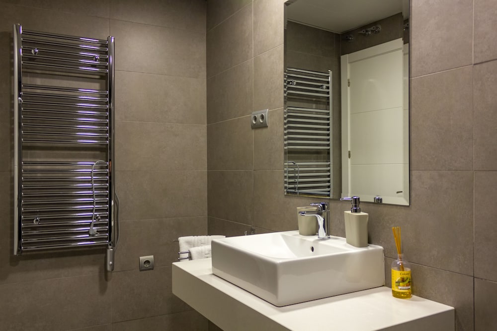 Arenal Suites 45/50