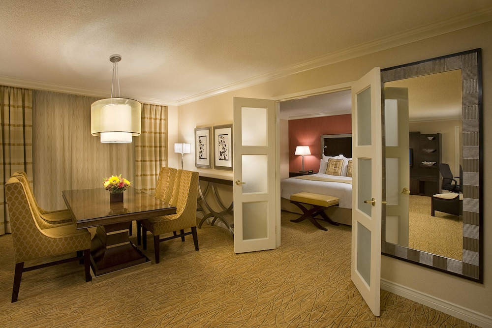 Toronto Airport Marriott 42/57