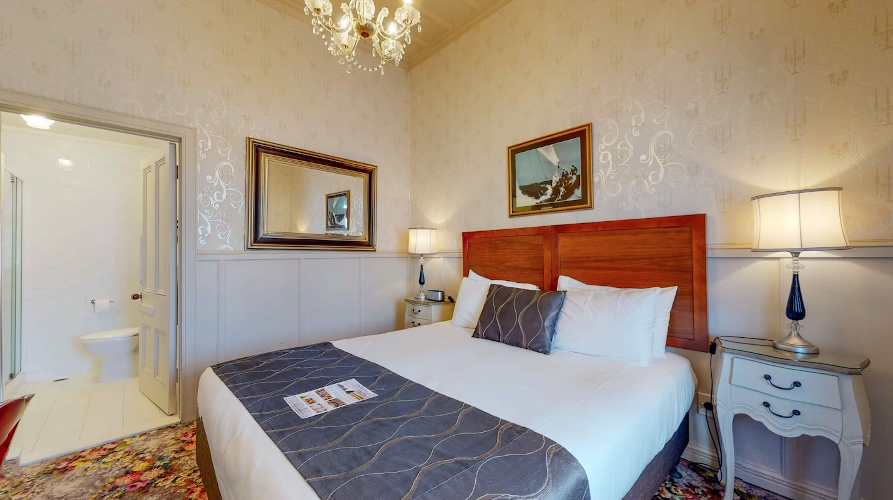 Classic, Double Bed