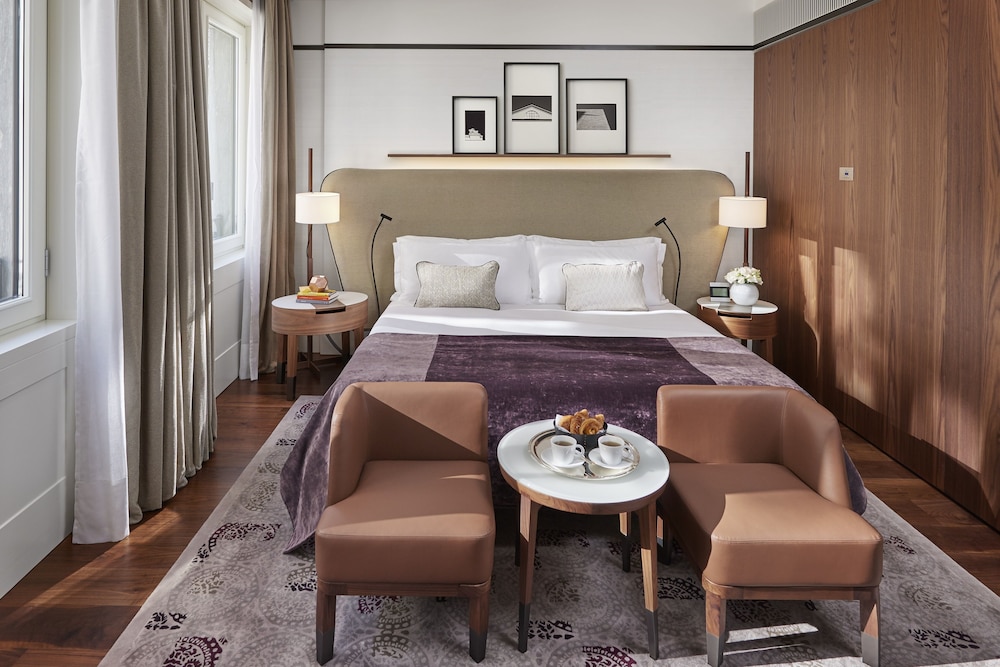 Mandarin Oriental Milan 18/81