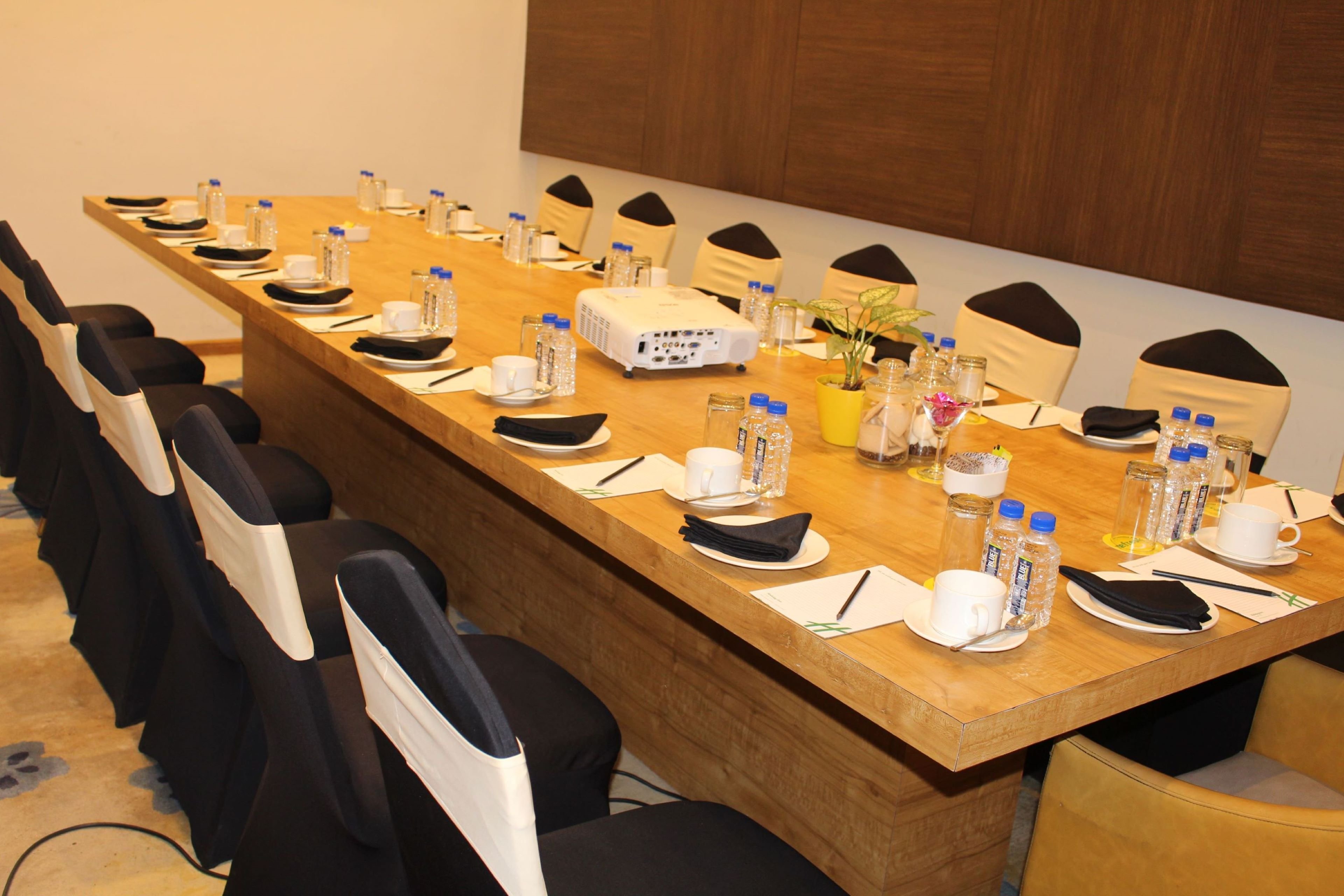 HOLIDAY INN KOLKATA AIRPORT 42/59