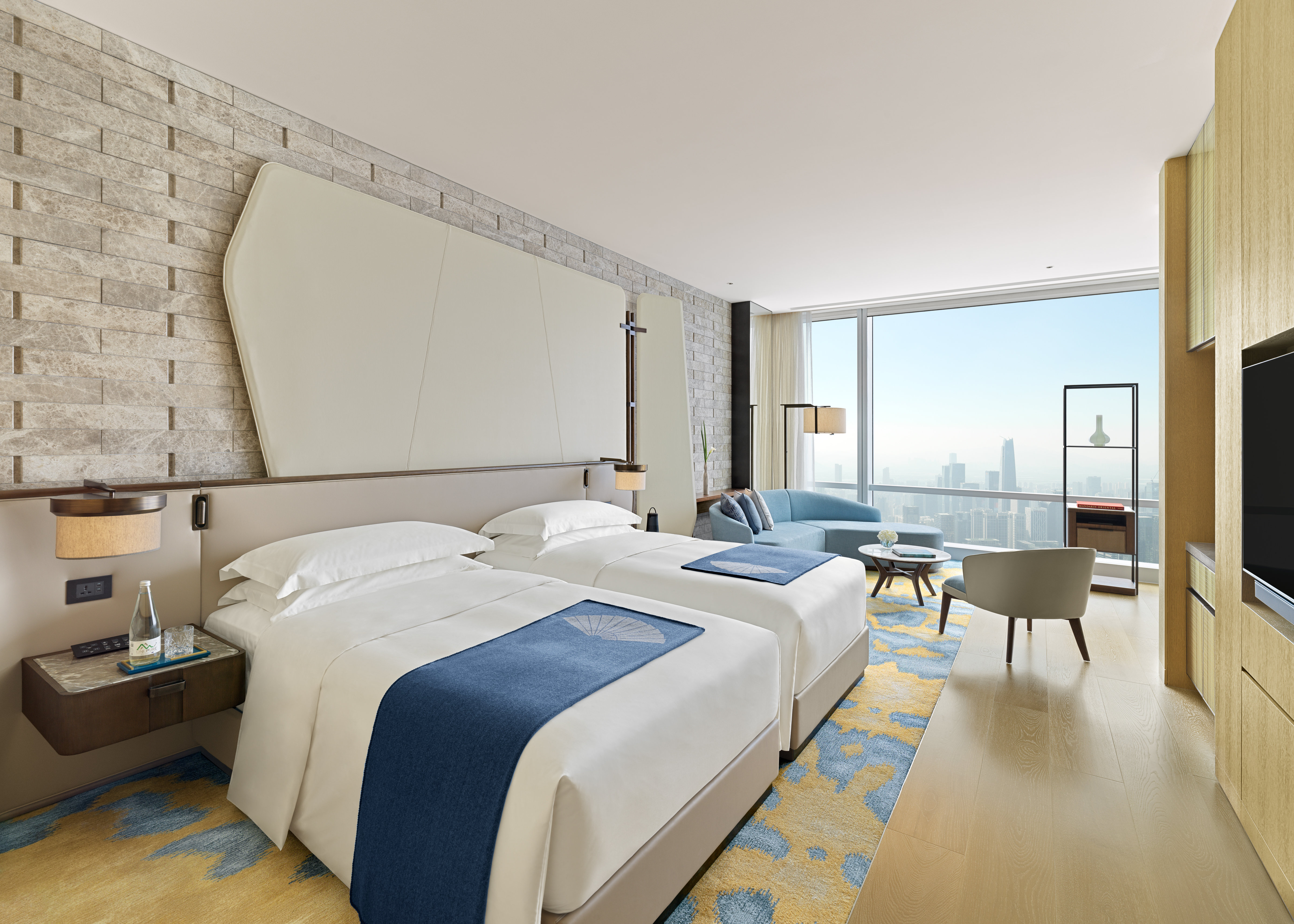 Premier, Twin Beds, with View