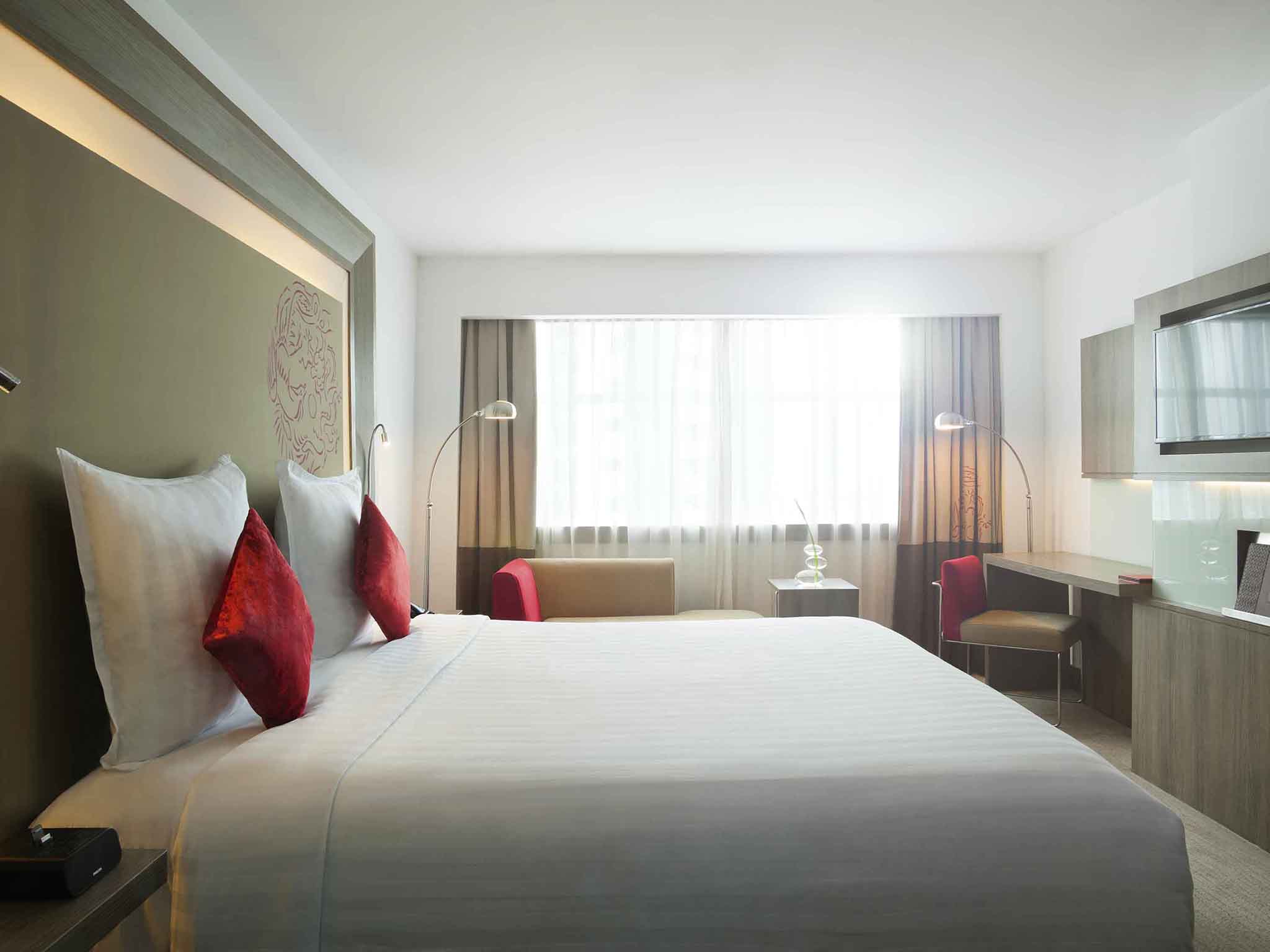Premier, King Bed, Executive Level