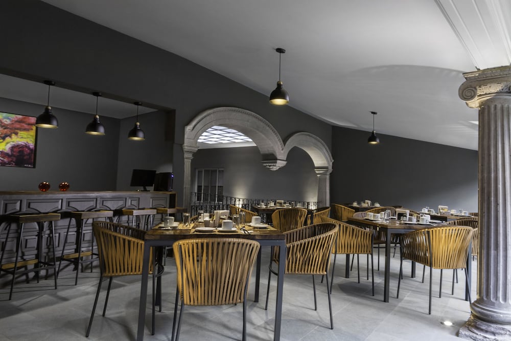Hotel Casa Abadia 48/63
