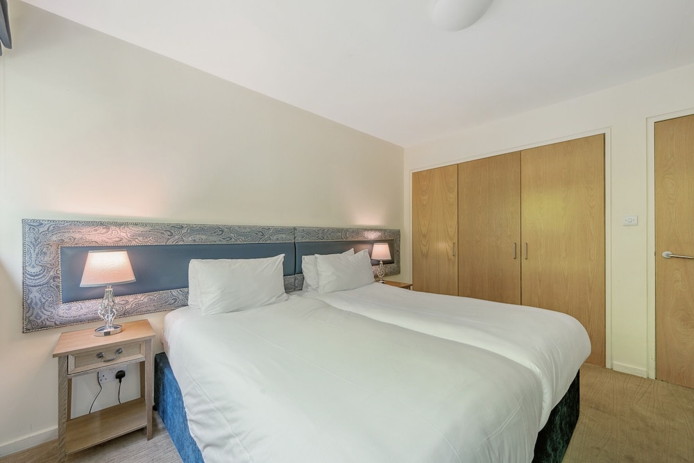 3 Bedrooms, Apartment, 2 Double and Twin Beds
