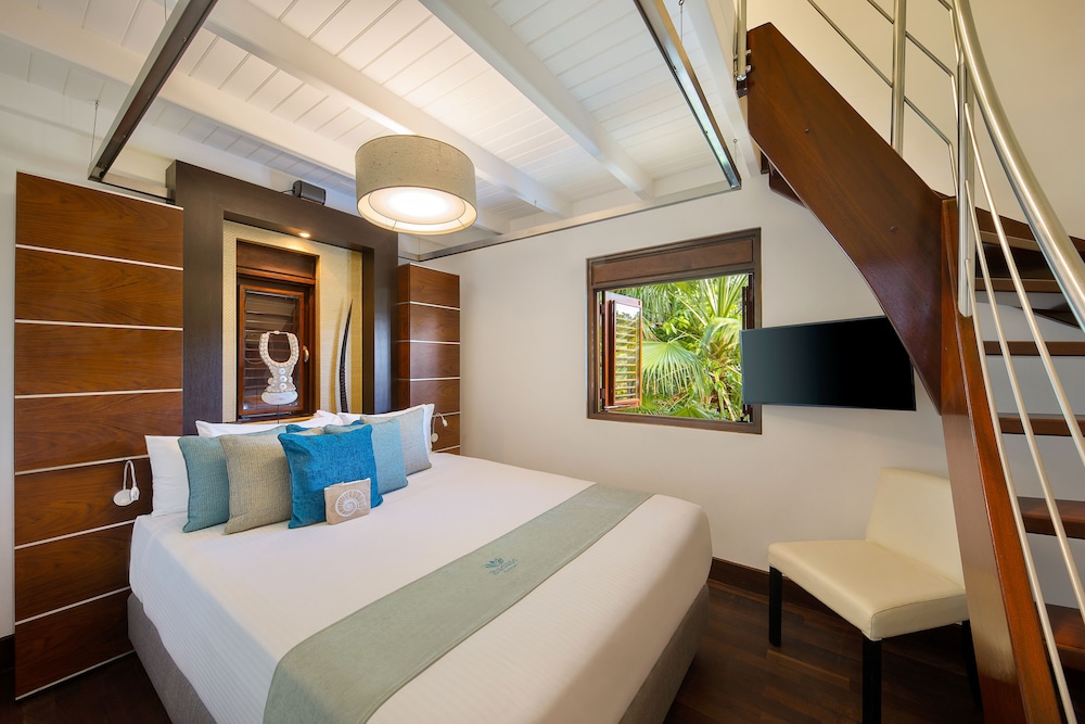 Pool, Tropical, Villa, 1 King and 2 Queen Beds، Baoase Curacao 3/3