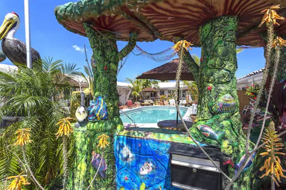 Green Seas Motel 25/50