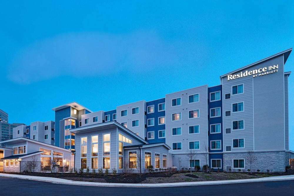 Residence Inn by Marriott New Brunswick Tower Center Blvd 1/32