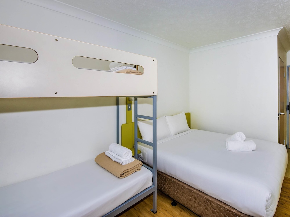 IBIS BUDGET BRISBANE AIRPORT 30/58