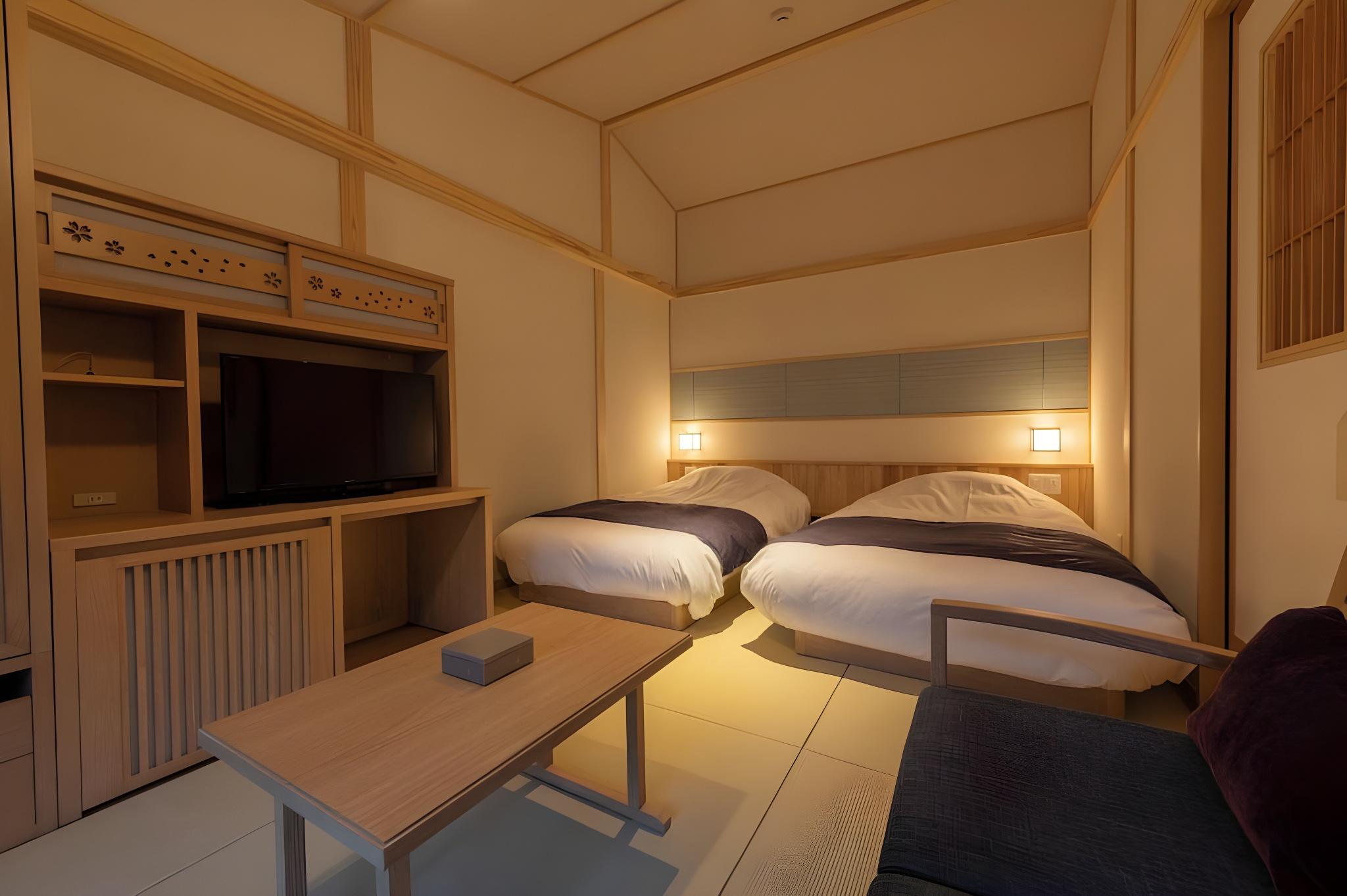 Luxury, Twin Beds, Private Bathroom, Adult Only, Ground Floor