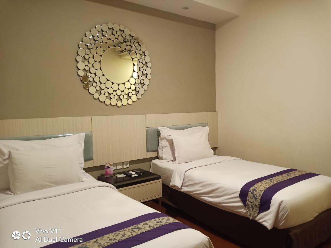 Grand, Deluxe, 2 Double Beds